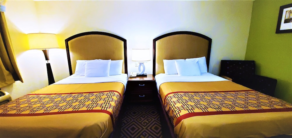 Travel Inn & Suites - Sikeston/Miner (i-55 Exit-67)