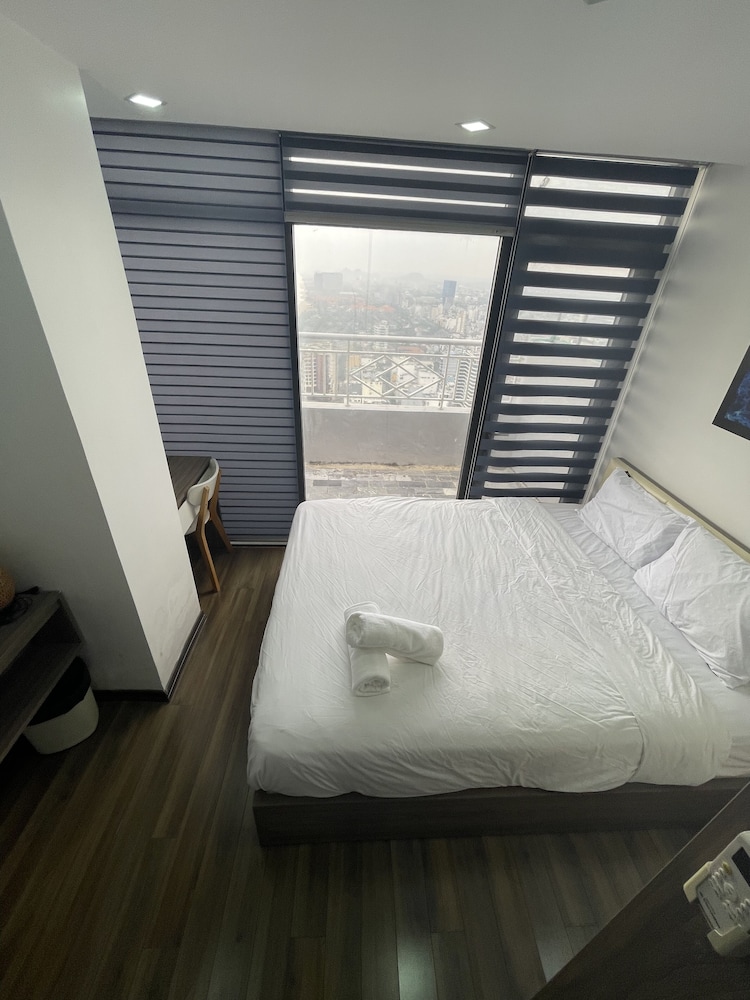 Penthouse Seaview view 2