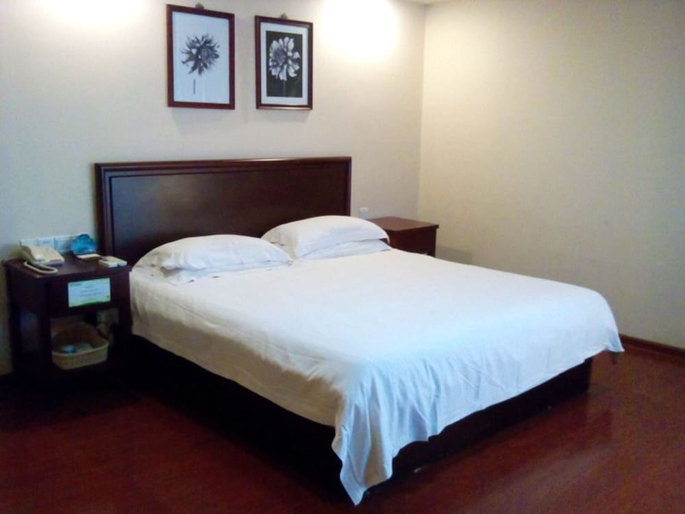 GreenTree Inn Suzhou Yongqiao District Railway Station Express Hotel
