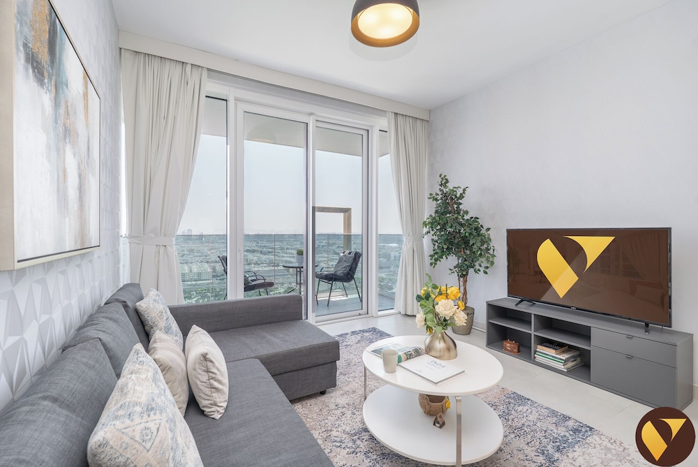 Vogue 2BHK Dubai Frame View Park Metro
