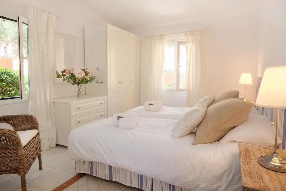 The Saints - St Demetrius 2 Bedroom Cottage photo 2