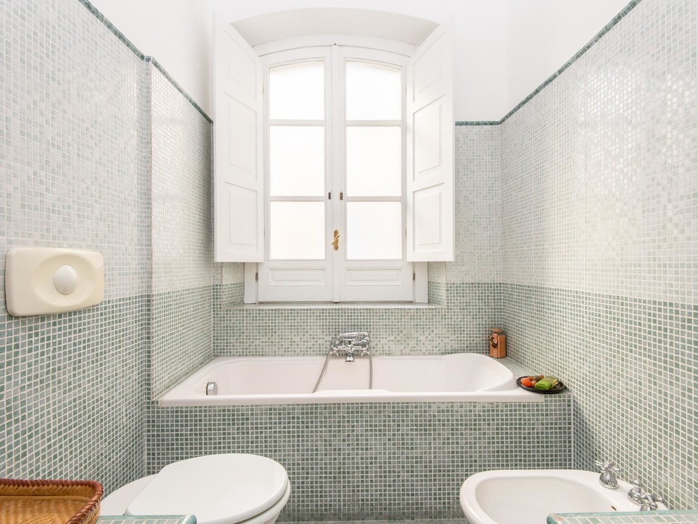 RSH Luxury Vatican Four Bedroom Apartment