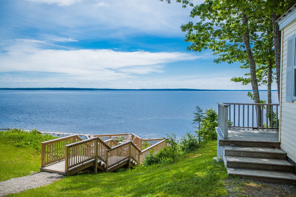 Glenmoor By the Sea