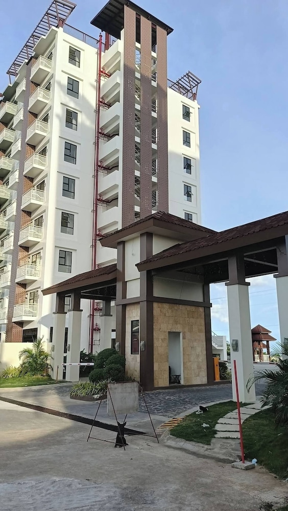 Royal Oceancrest Panglao Seaview
