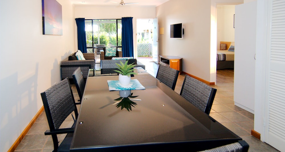 Cable Beach Apartments