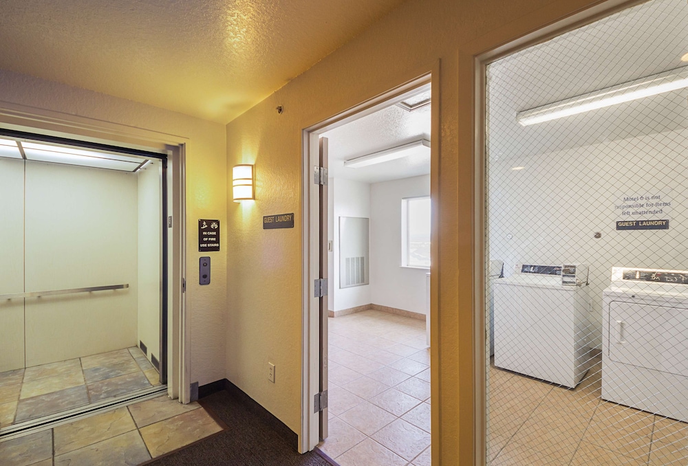 Motel 6 San Antonio, TX - Sea World North