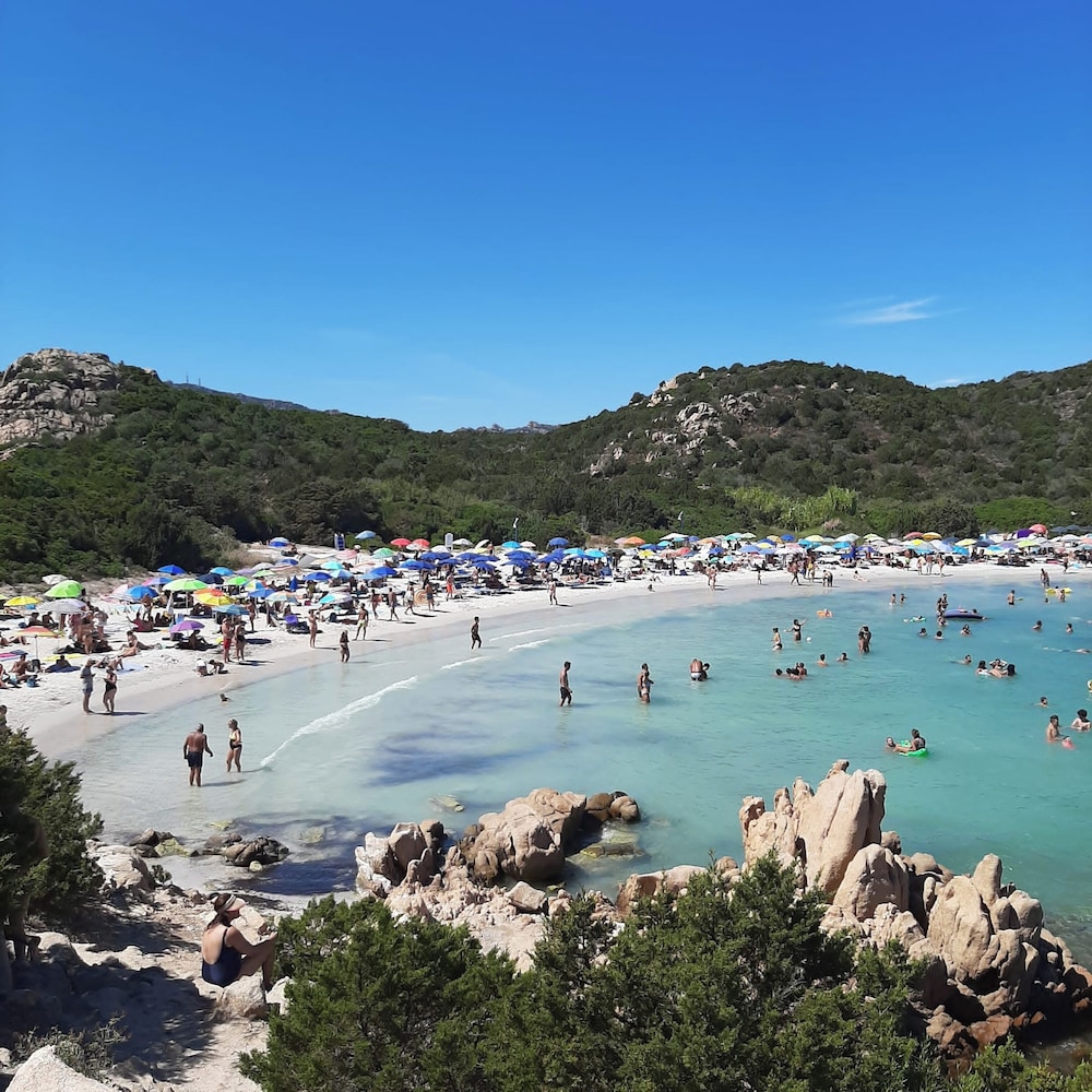 Seaside Apartment Baja Sardinia - Rent From June 20, 2026, to July 11, 2026