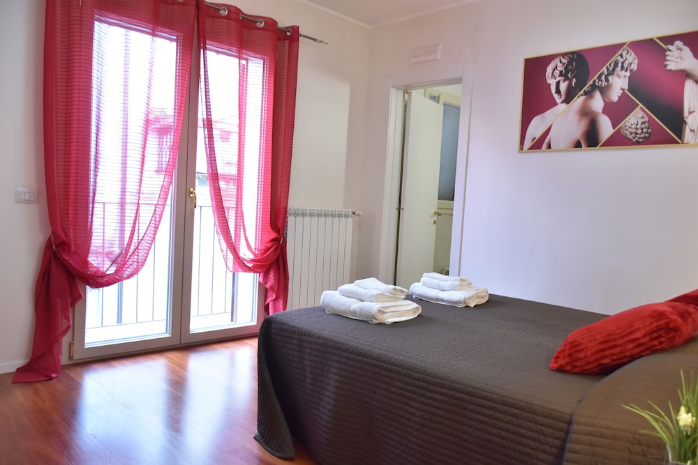 Conte Ardi Luxury Rooms photo 4