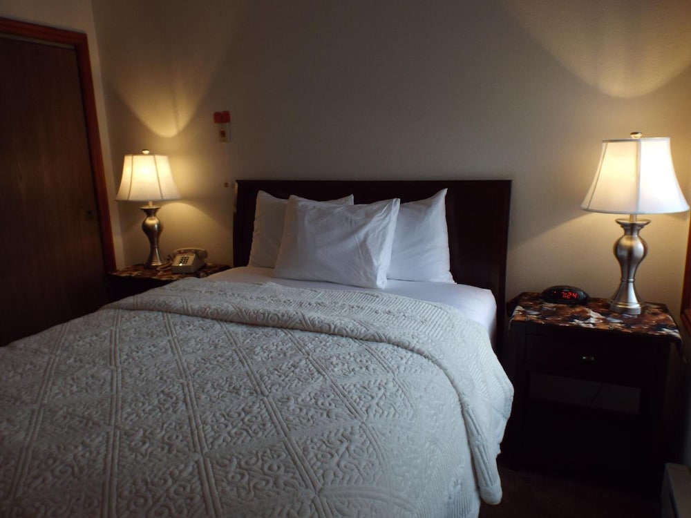Greenwood Village Inn & Suites
