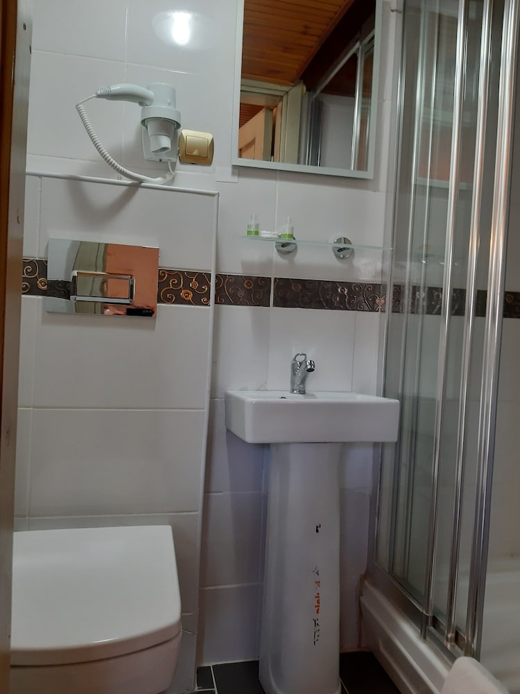 Royal Suites Sultanahmet - Image 51