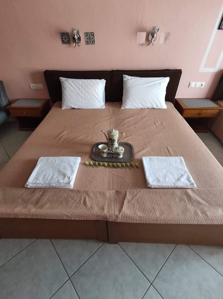 ThassCities Casa Studios photo 4