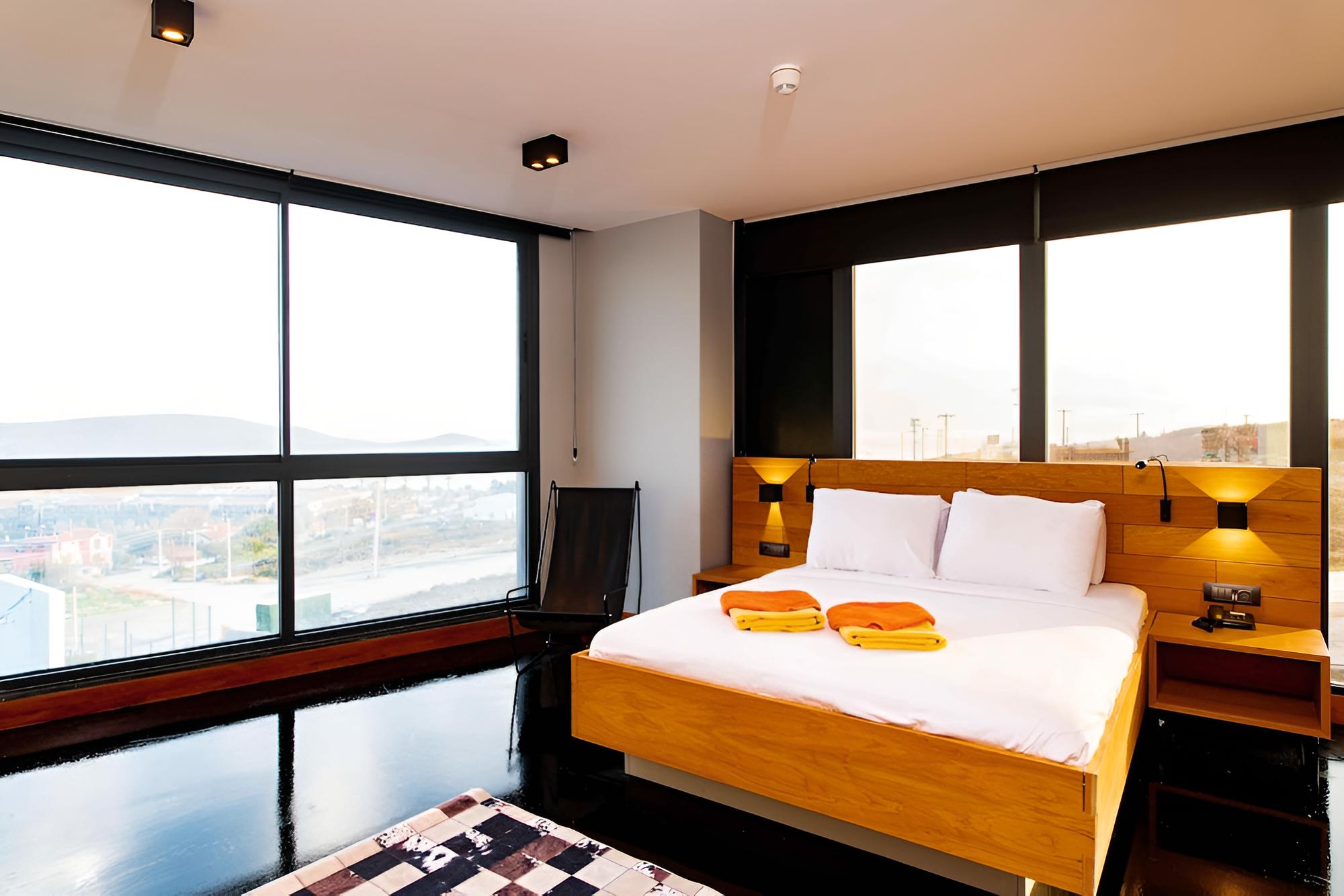 The S, Ascend Hotel Collection