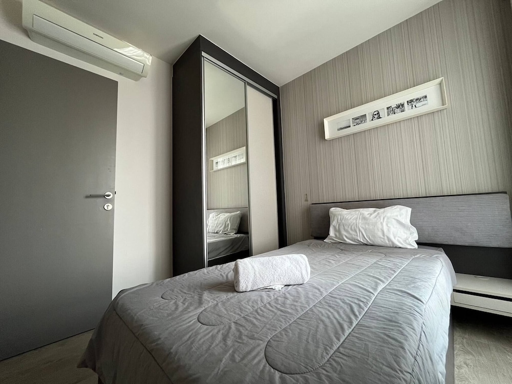 2 Bed Room, Spacious Place at Central Pattaya
