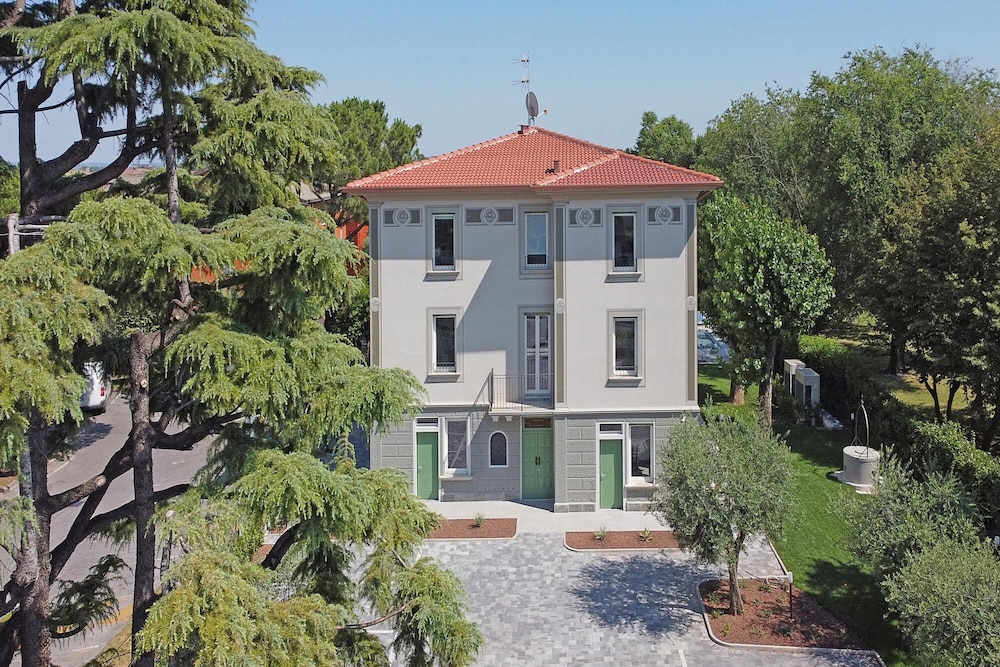 Villa Caterina 5 by Wonderful Italy view 3