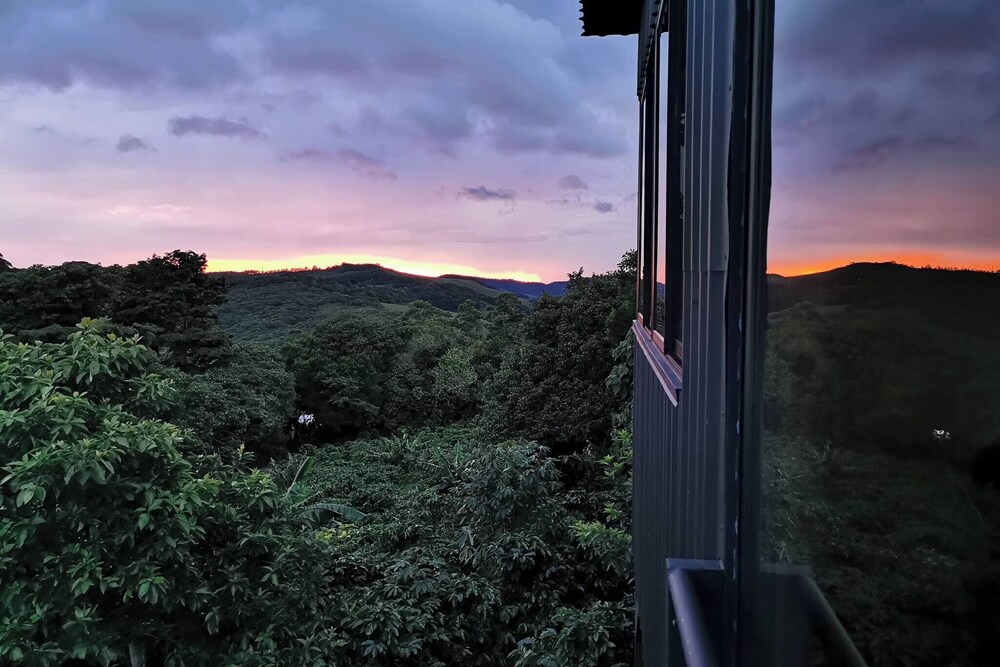 Calma Loft Monteverde Rainforest - Epic Views - Santa Elena