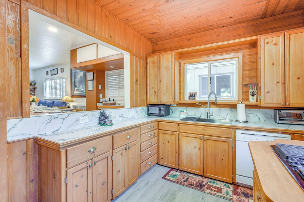 Ski, Hike & Fish: Big Bear Lake Retreat