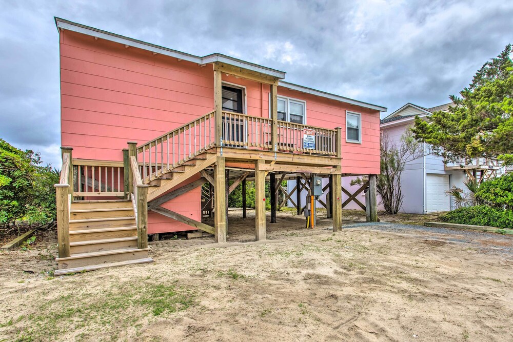 Rustic Beachfront Cottage w/ Deck & Boardwalk view 5