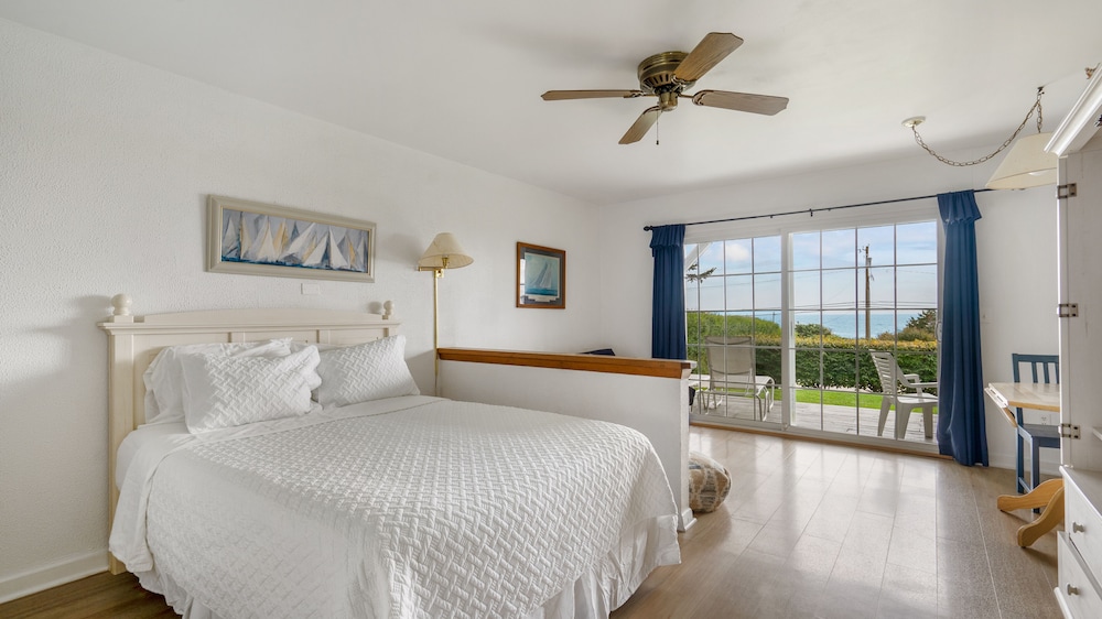 Beach Plum Resort