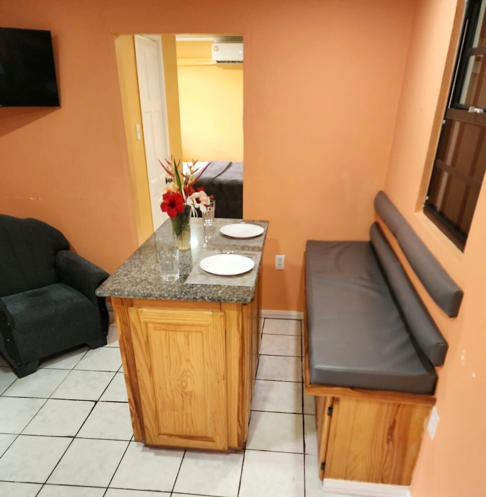 Ideal Executive Suites