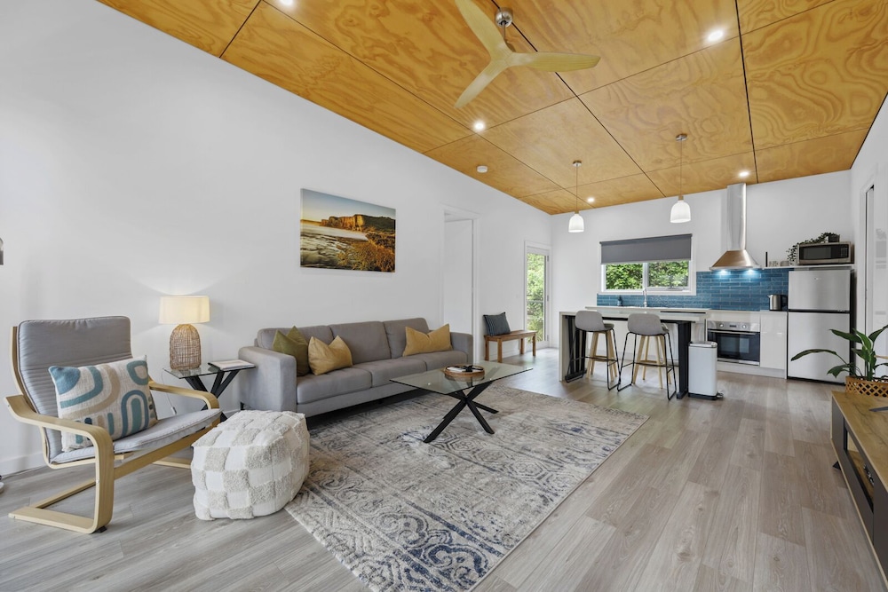 Eastern Reef Villas