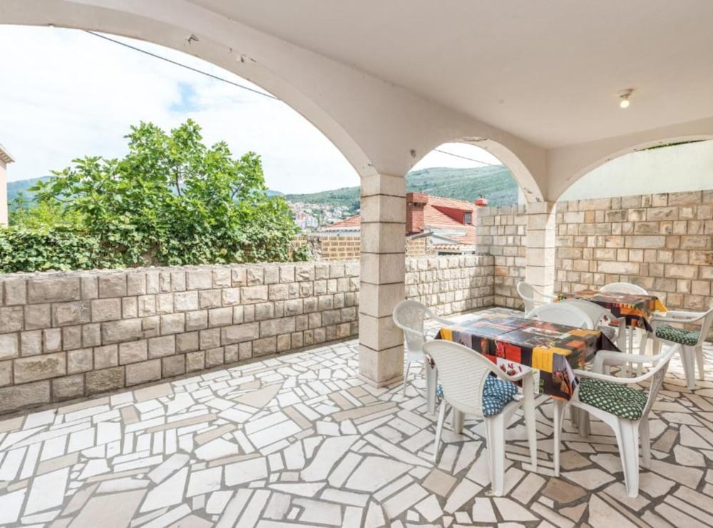 Villa Valjalo