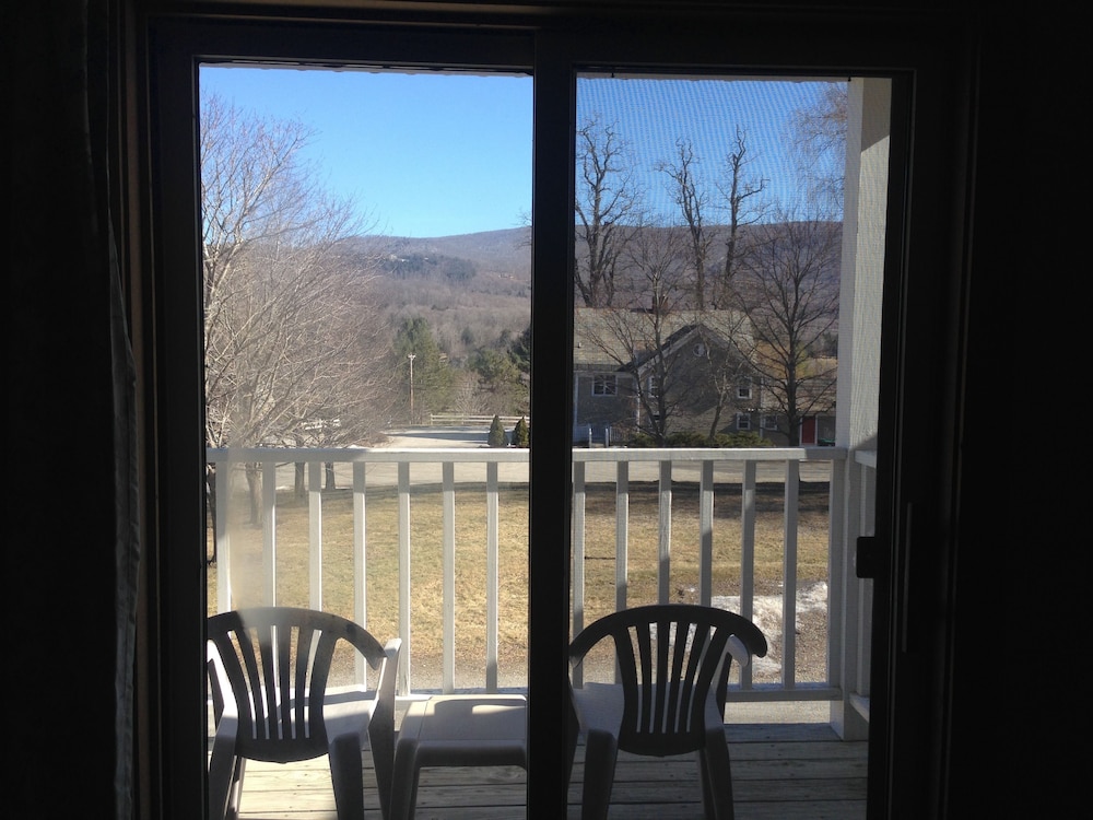 The INN at Willow Pond