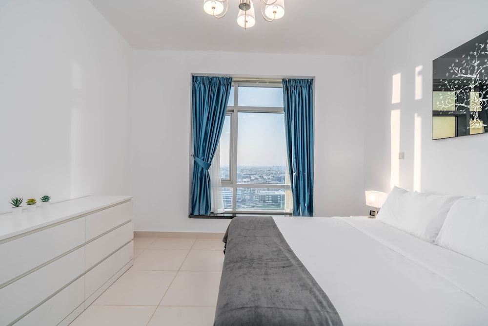 Lux Bnb The Lofts - BLVD & Sea Views