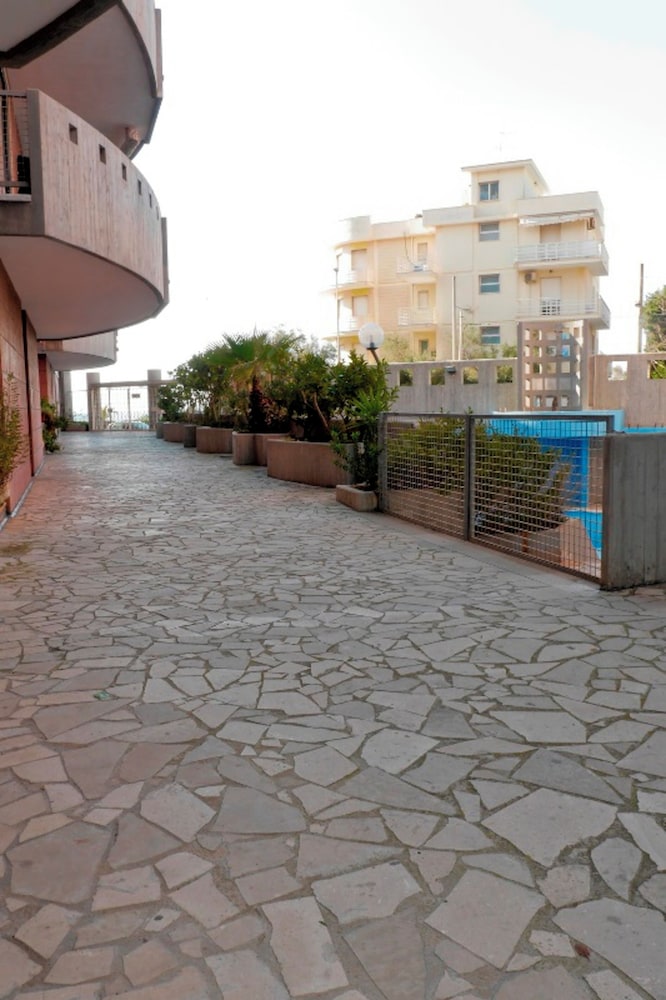 Seafront Apartment in Baia Verde Near Gallipoli