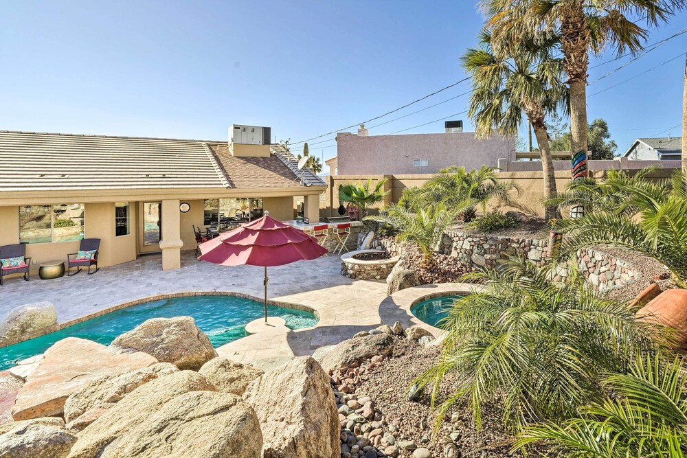 Lake Havasu Family Escape w/ Pool, Hot Tub & Grill view 5