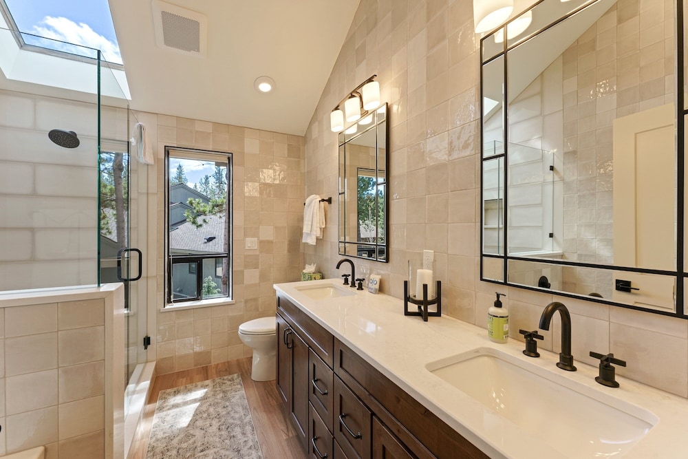 20 Aspen Lane 5 Bedroom Home
