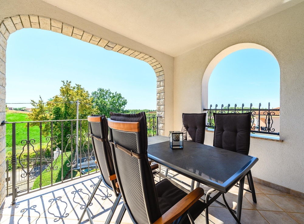Premium Apartment With Private Pool