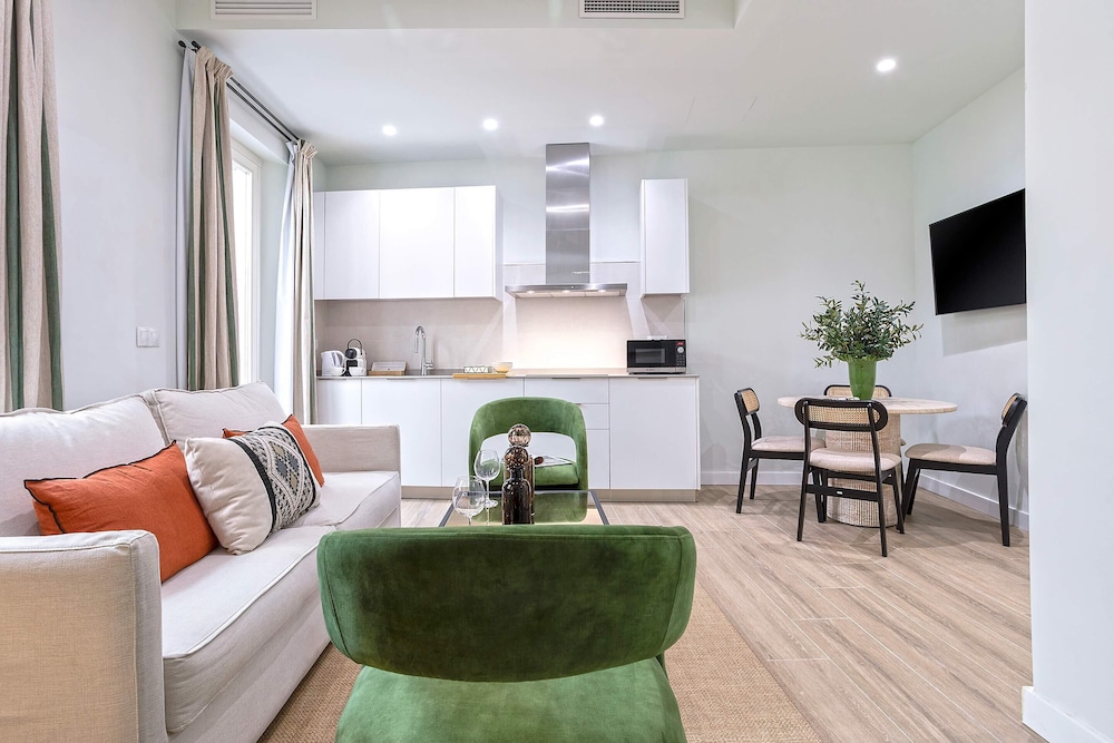 Exclusive Apartment in Cádiz. Patrocinio I