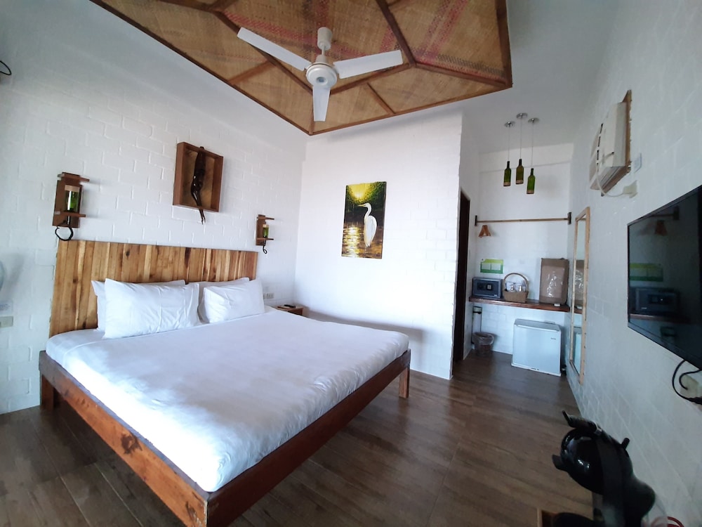 Suites by Eco Hotels