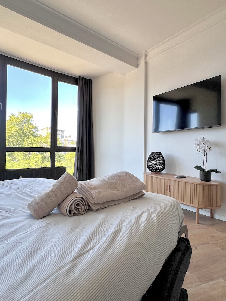 Cozy fully equipped center Liege for 4
