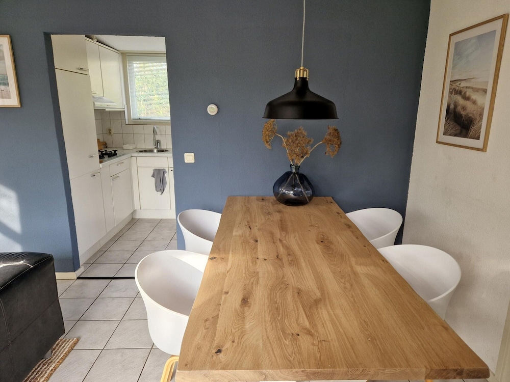 Apartment Near North Sea Beach