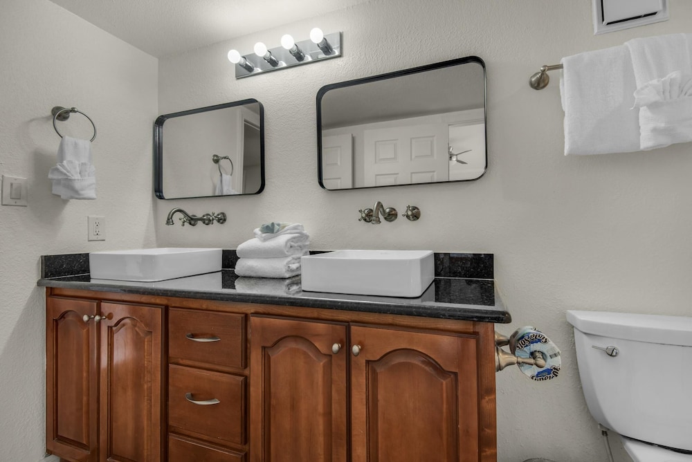 Starboard Village 411