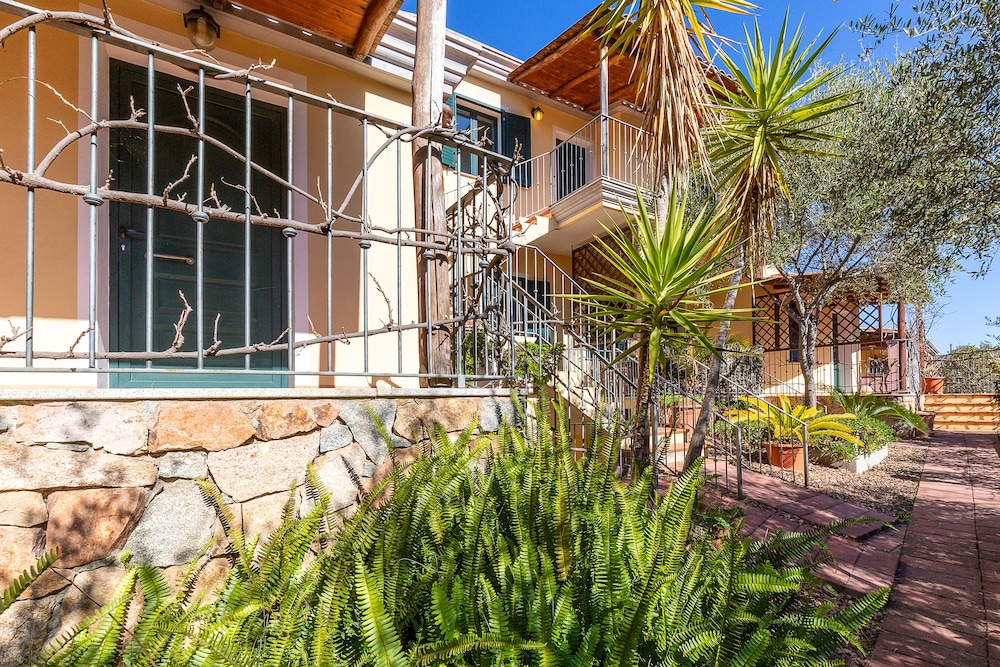 Residence Verde Navarrese C