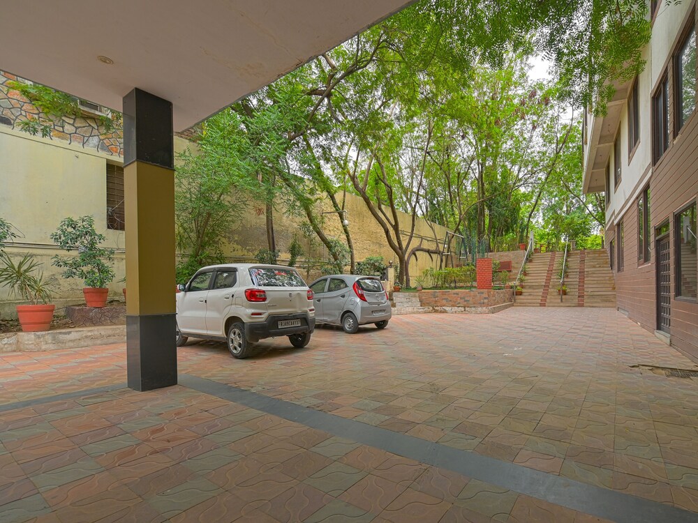 The Byke Grassfield Resort With Outdoor Pool, Shyam Nagar