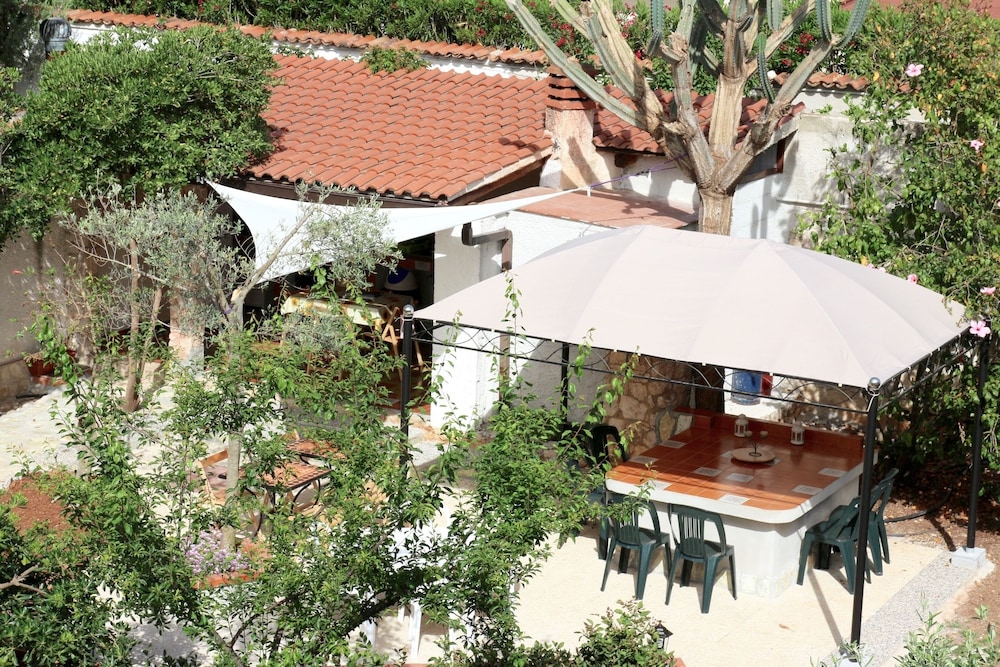 Don Ciccio Sea House