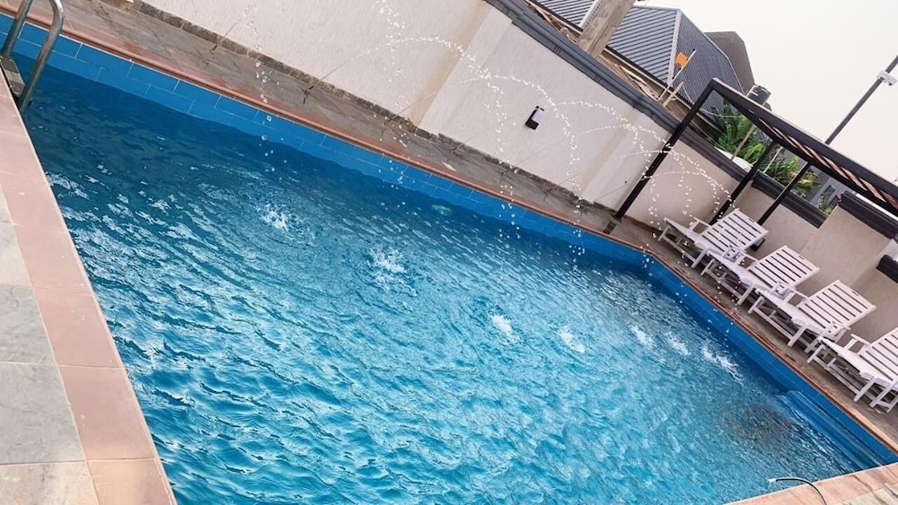 Luxecom Apartments, Your Dream Stay Starts Here!