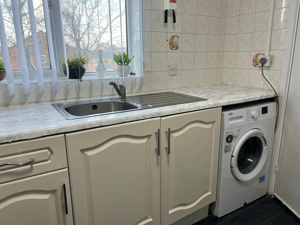 Edgbaston Birmingham Apartment