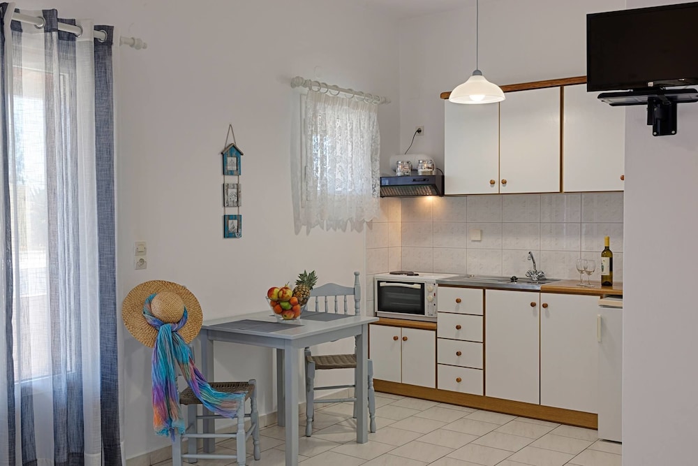 Letta's Apartments