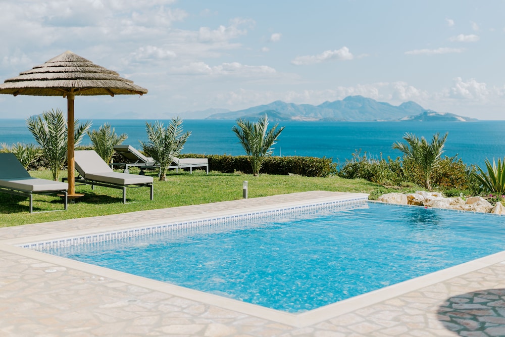 The Three Graces en Kos — recepcion & lobby