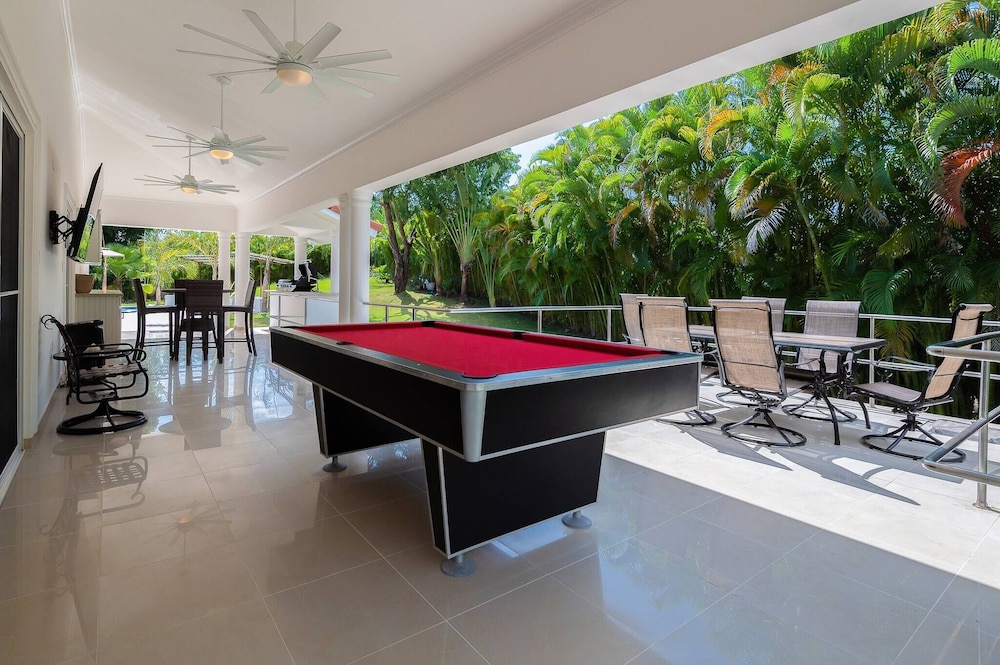 Villa Royale Luxury 4-bedroom Paradise In Sosua
