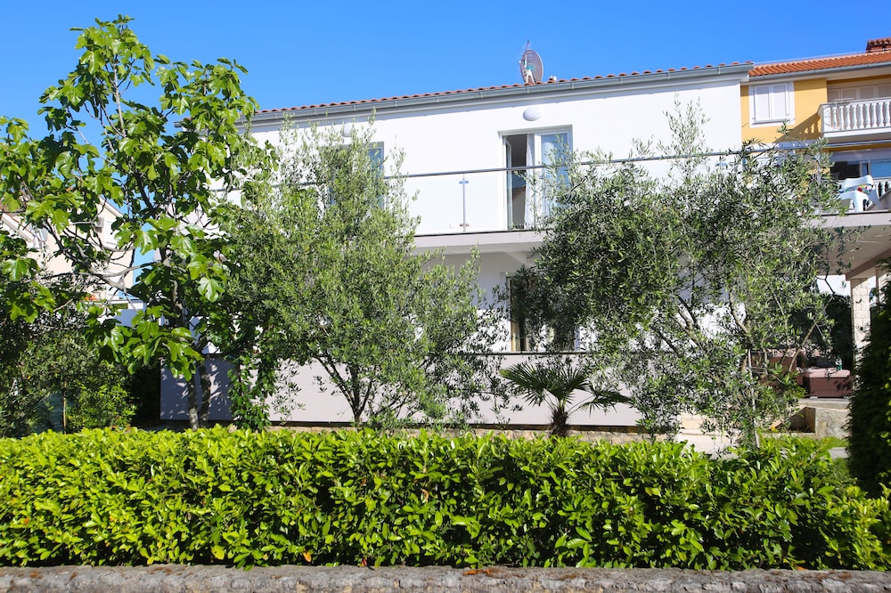 Apartments Melin