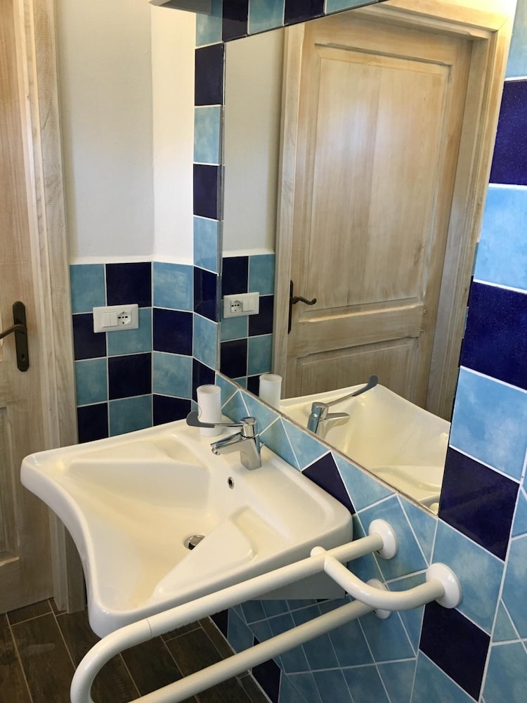 Agriturismo Monti di Jogliu photo 3