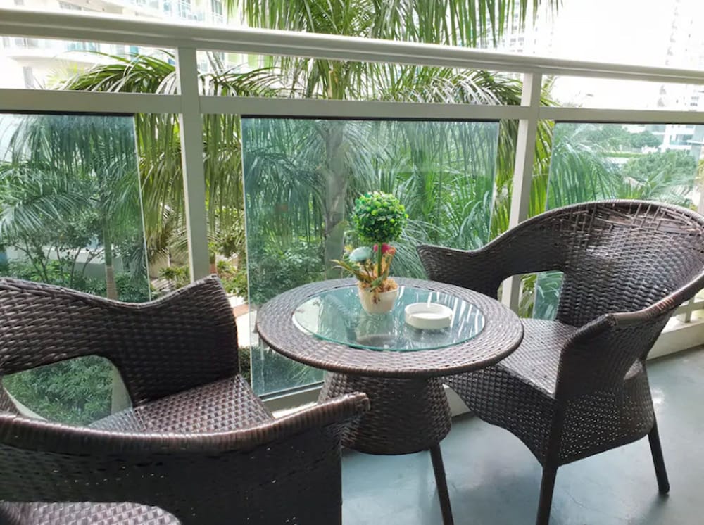 Azure Luxury Beach Suites by VacationsPH
