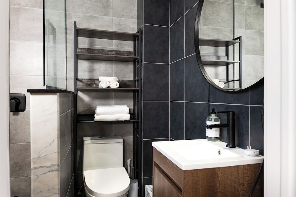 Unique Stays - 4114 St-Denis