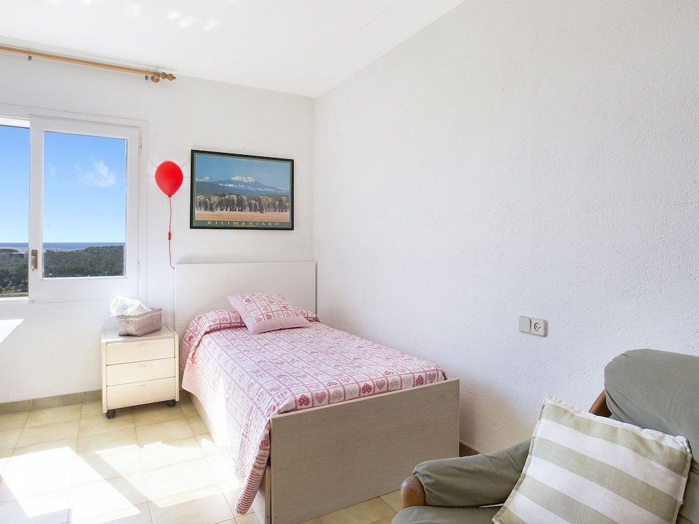 Spacious Holiday Villa With Private Swimming Pool and Various Terraces in Blanes photo 5