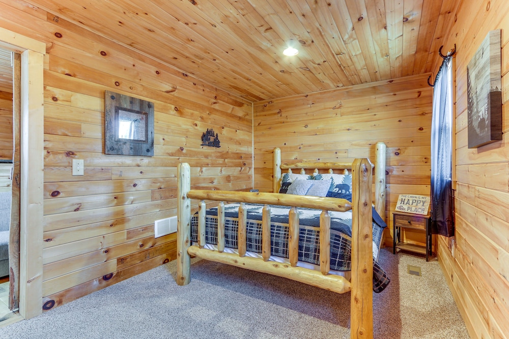 Rustic Mount Perry Cabin Near Fishing Pond  Farm - Property Image 27